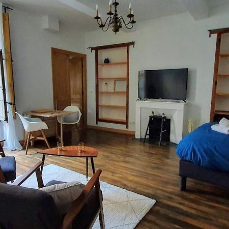 קרקסון Studio Tres Spacieux Avec Cour, En Plein Coeur De Ville ! מראה חיצוני תמונה