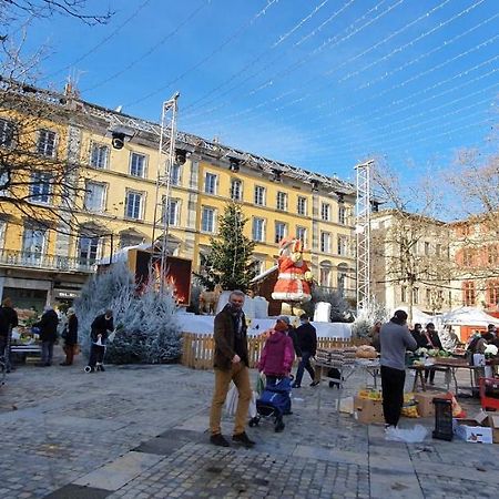 קרקסון Studio Tres Spacieux Avec Cour, En Plein Coeur De Ville ! מראה חיצוני תמונה