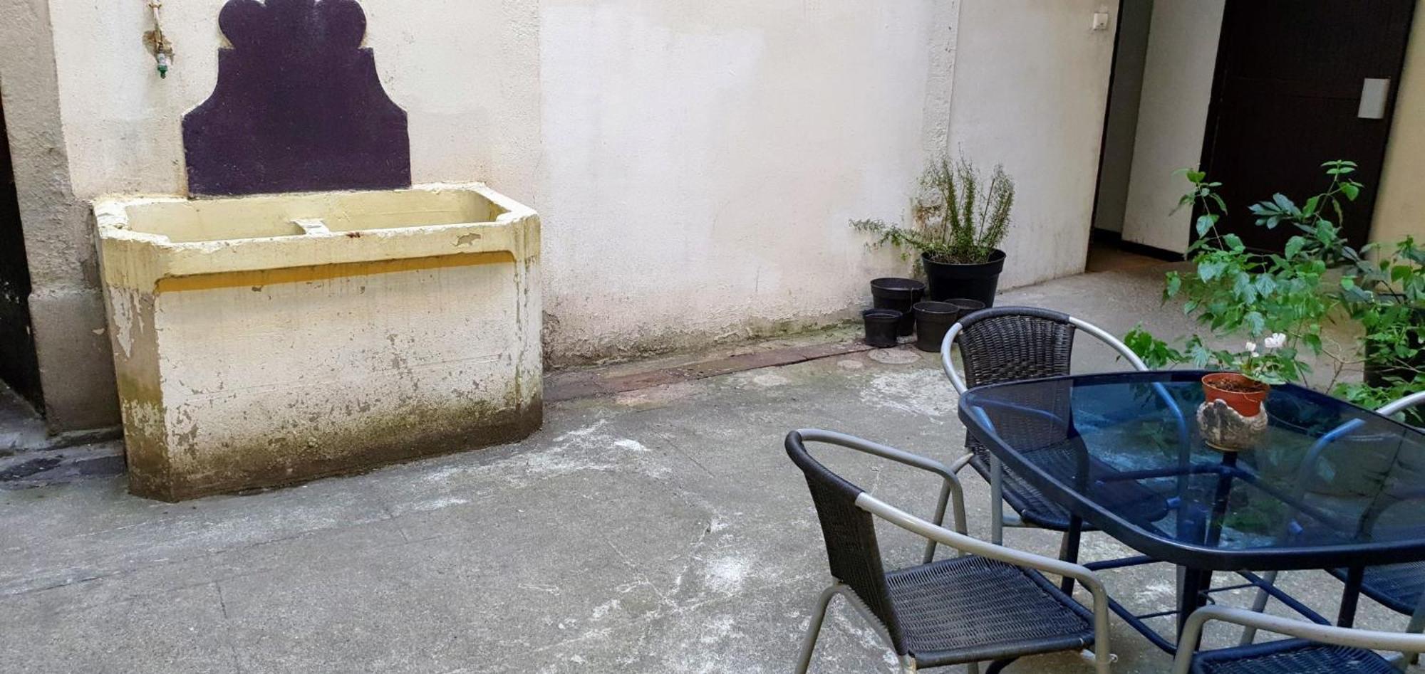 קרקסון Studio Tres Spacieux Avec Cour, En Plein Coeur De Ville ! מראה חיצוני תמונה